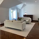 Design-loft Mit 2 Balkonen Am Stadtwald - 20 Min Zur Messe Duesseldorf קרפלד