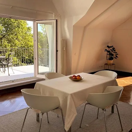 Luxurious Loft Apartment Krefeld