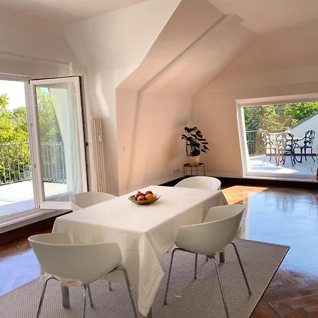 Design-loft Mit 2 Balkonen Am Stadtwald - 20 Min Zur Messe Duesseldorf Krefeld