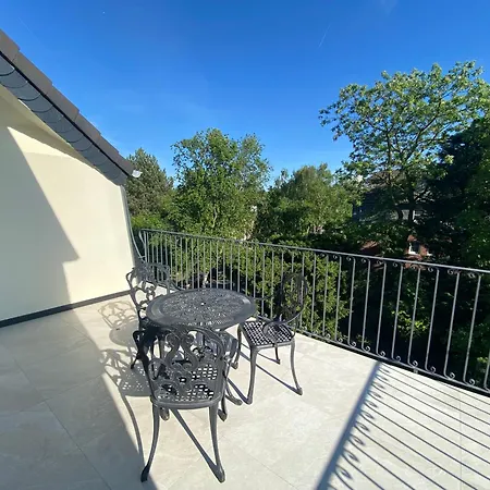 Design-loft Mit 2 Balkonen Am Stadtwald - 20 Min Zur Messe Duesseldorf Krefeld