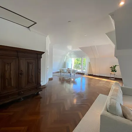 Design-loft Mit 2 Balkonen Am Stadtwald - 20 Min Zur Messe Düsseldorf Apartment Krefeld