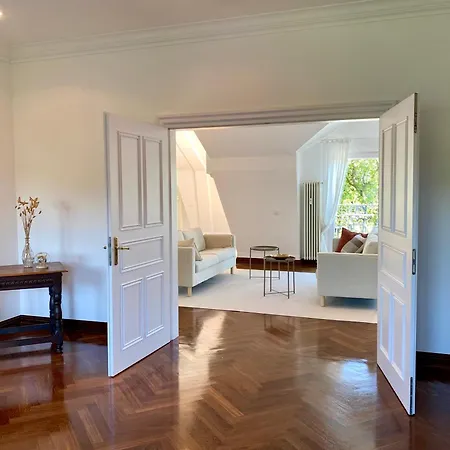 Apartment Design-loft Mit 2 Balkonen Am Stadtwald - 20 Min Zur Messe Düsseldorf Krefeld