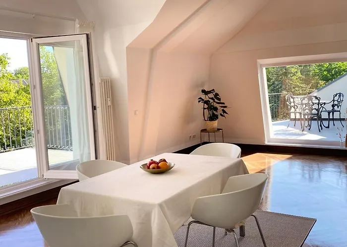 Design-loft Mit 2 Balkonen Am Stadtwald - 20 Min Zur Messe Duesseldorf Krefeld