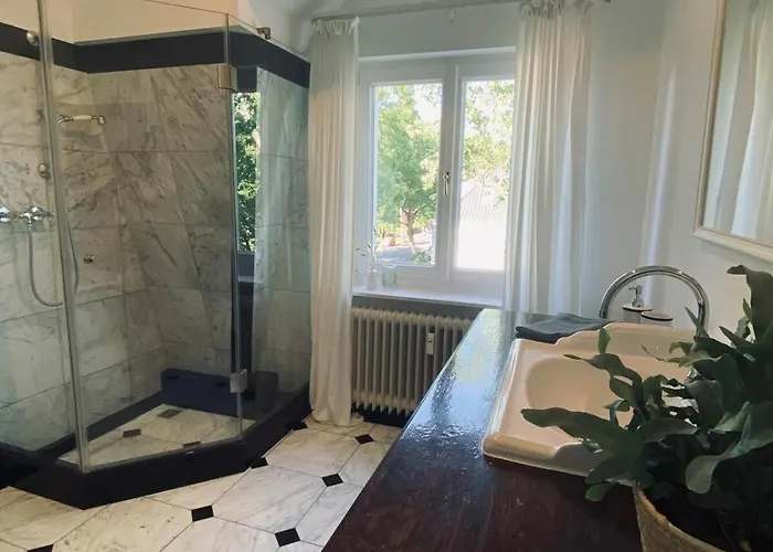 公寓 Design-loft Mit 2 Balkonen Am Stadtwald - 20 Min Zur Messe Duesseldorf 克雷费尔德