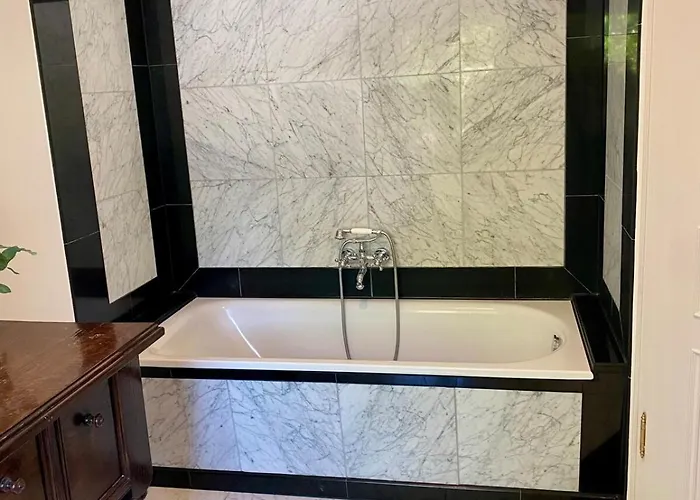 公寓 Design-loft Mit 2 Balkonen Am Stadtwald - 20 Min Zur Messe Duesseldorf *