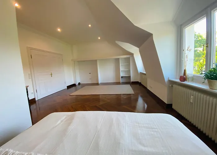 Design-loft Mit 2 Balkonen Am Stadtwald - 20 Min Zur Messe Duesseldorf *