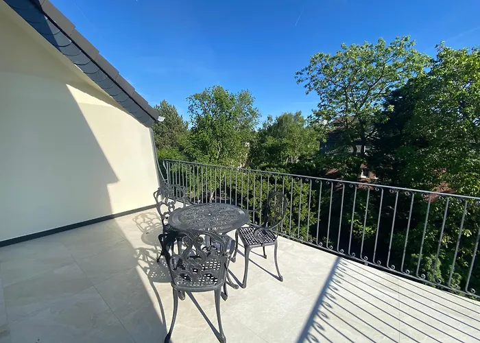 Design-loft Mit 2 Balkonen Am Stadtwald - 20 Min Zur Messe Duesseldorf 克雷费尔德