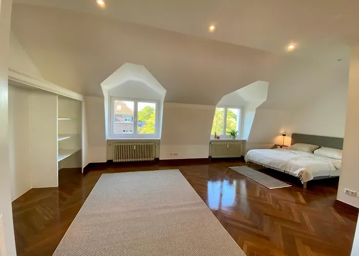 Design-loft Mit 2 Balkonen Am Stadtwald - 20 Min Zur Messe Duesseldorf