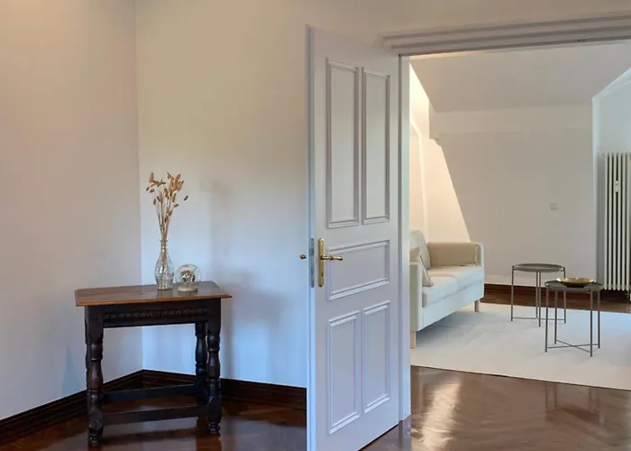 Design-loft Mit 2 Balkonen Am Stadtwald - 20 Min Zur Messe Duesseldorf Daire *